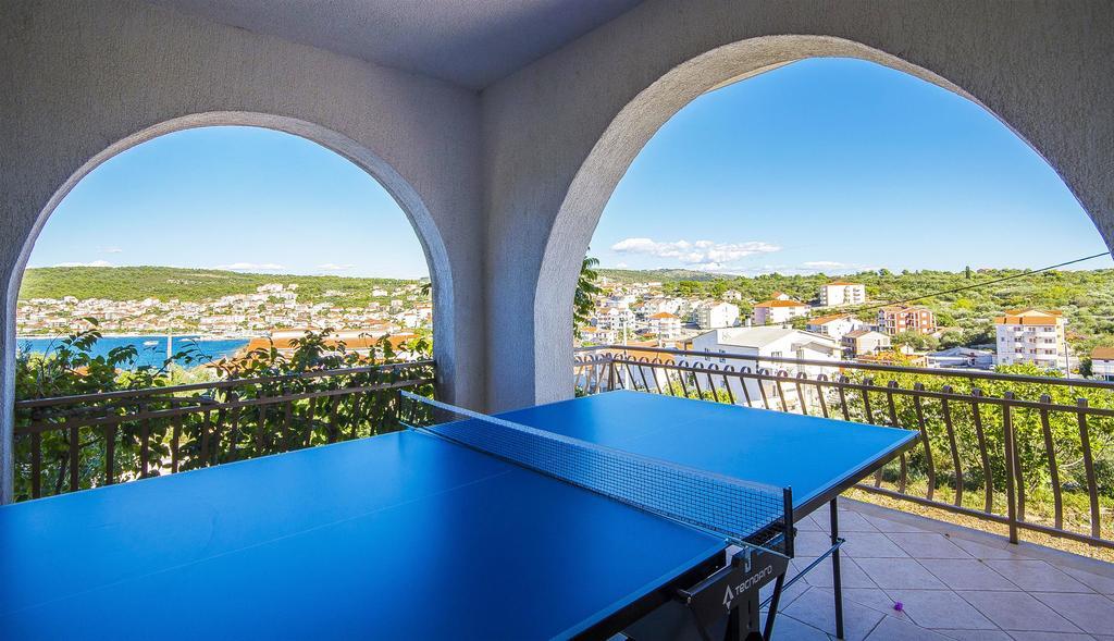 Apartment Piveta โตรกีร์ ภายนอก รูปภาพ